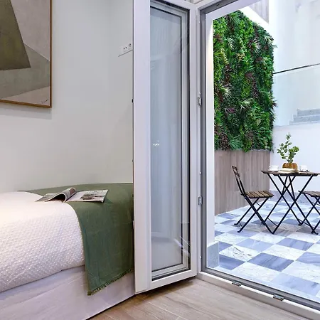 Aparthotel Genteel Patrocinio 3*