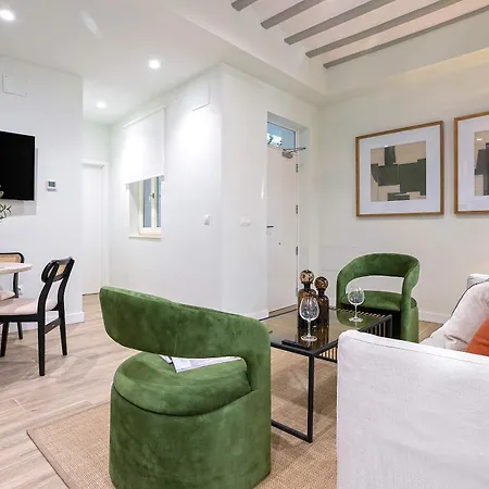 Genteel Patrocinio Aparthotel 3*